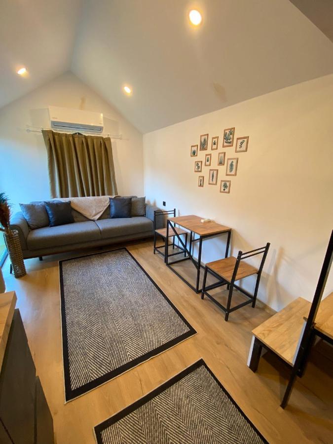 Alican Izba House ชิลารึ ภายนอก รูปภาพ